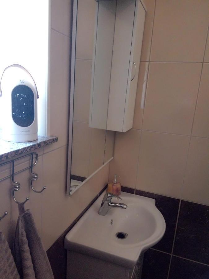 Studio Apartman Kika Otocac Ngoại thất bức ảnh